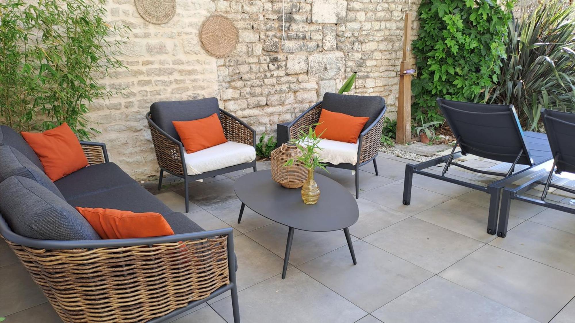 L'angely - D'hotes 2* Niort