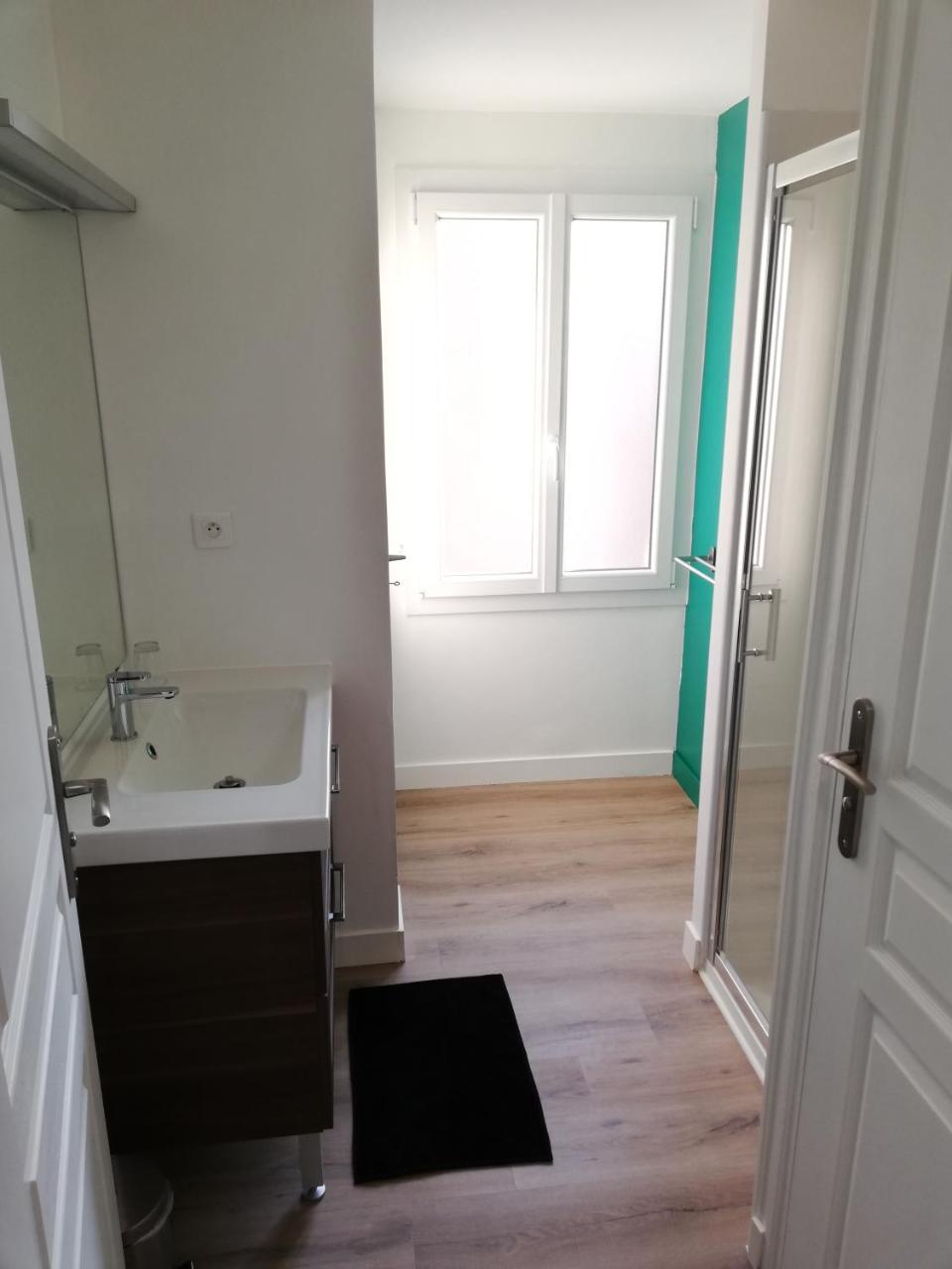L'angely - D'hotes Bed & Breakfast 2*